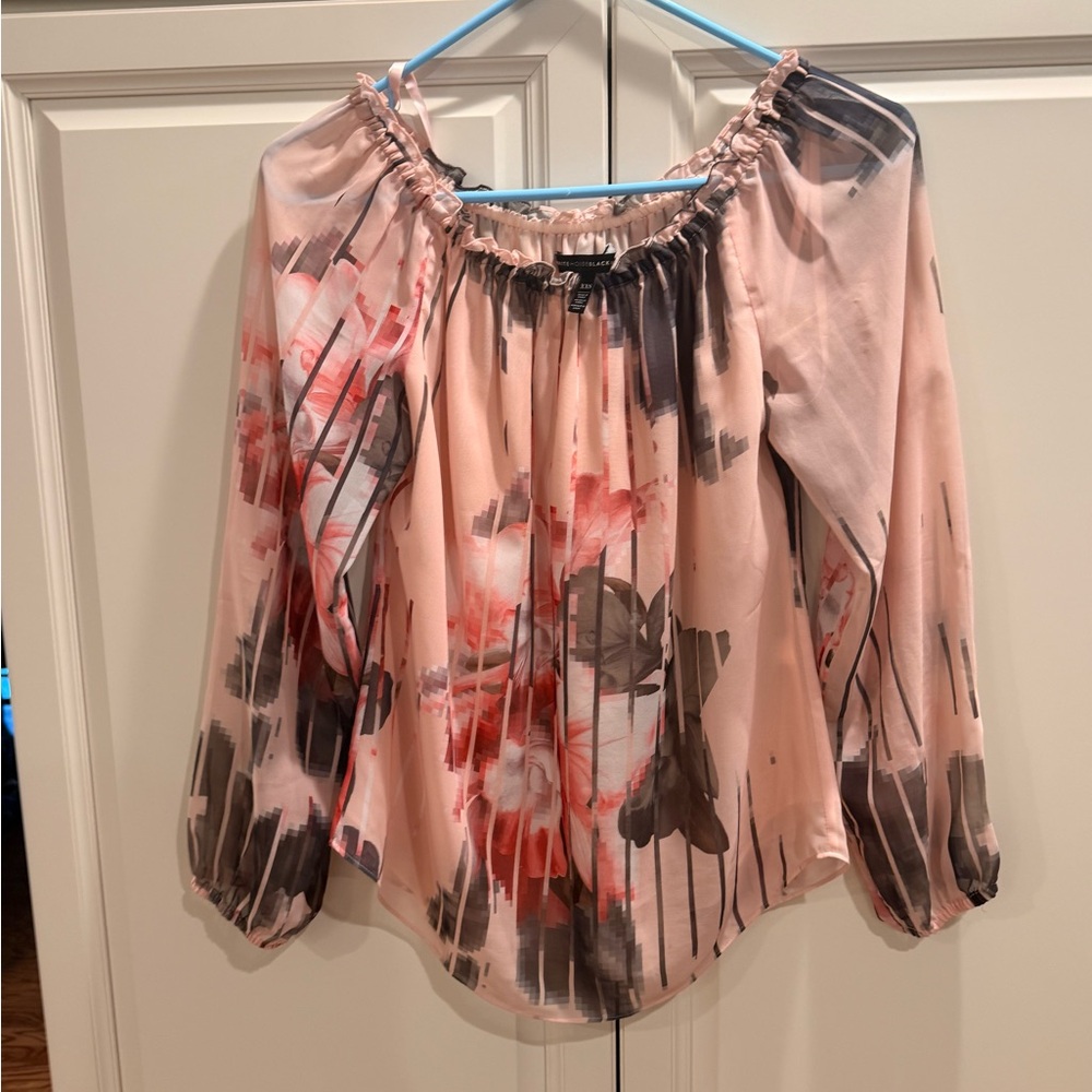 White House Black Market Blush and Charcoal Floral Blouse